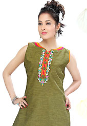 An occasion wear perfect is ready to rock you. The dazzling olive green cotton readymade salwar kameez have amazing embroidery patch work is done with resham work. The entire ensemble makes an excellent wear. Contrasting white salwar and double dye dupatta is available with this suit. Slight Color variations are possible due to differing screen and photograph resolutions.