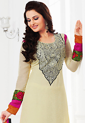 Attract all attentions with this embroidered suit. The dazzling cream faux georgette churidar suit have amazing embroidery patch work is done with resham work. Beautiful embroidery work on kameez is stunning. The entire ensemble makes an excellent wear. Matching santoon churidar and faux georgette dupatta is available with this suit. Slight Color variations are possible due to differing screen and photograph resolutions.