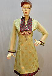 Stylish Chanderi cotton kurti is nicely designed with printed fabric patch work on neck with embroidery patch. Sleeves is made with net fabric with matching border. Kurti has also fabric border. This kurti gives you a smart and trendy look and make different to others. Color of this kurti is pastel green and maroon. It’s a casual wear drape. Slight Color variations are possible due to differing screen and photograph resolutions.