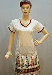 Traditional patterned used on this kurti is nice. Plain Cotton kurti has stencil art lady figure print on bottom with traditional touched artwork border. Piping work on neckline and sleeves. This kurti color is white, maroon, green and black. It’s a casual wear drape. Slight Color variations are possible due to differing screen and photograph resolutions.