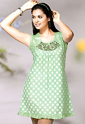 The most radiant carnival of style and beauty. This kurti is embellished with beautiful floral print work on all over in fabulous style. This kurti is made with cotton fabric. This is readymade casual wear and 36,38,40,42 & 44 sizes are available. Slight Color variations are possible due to differing screen and photograph resolutions.