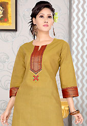 Exquisite combination of color, fabric can be seen here. This simple and pretty kurti has beautiful embroidery patch work. Embroidery patch is done with resham and sequins work. This drape material is cotton. The entire ensemble makes an excellent wear. This is a perfect casual wear readymade kurti. Slight Color variations are possible due to differing screen and photograph resolutions.