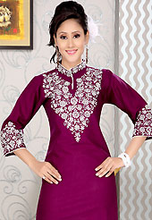 Attract all attentions with this printed kurti. This simple and pretty kurti has beautiful embroidery patch work. Embroidery patch is done with resham work. This drape material is cotton. The entire ensemble makes an excellent wear. This is a perfect casual wear readymade kurti. Slight Color variations are possible due to differing screen and photograph resolutions.