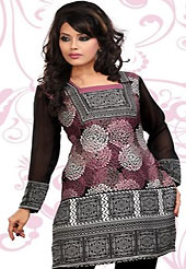 This deep pink, black and off white american crepe readymade tunic is nicely designed with abstract and geometric print work. This is a perfect casual wear readymade kurti. Bottom shown in the image is just for photography purpose. Minimum quantity order 12pcs in each style. Slight Color variations are possible due to differing screen and photograph resolutions.