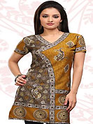 This mustard and grey american crepe readymade tunic is nicely designed with floral, paisley and abstract print work. This is a perfect casual wear readymade kurti. Bottom shown in the image is just for photography purpose. Minimum quantity order 12pcs in each style. Slight Color variations are possible due to differing screen and photograph resolutions.