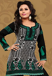 This white, green and black american crepe readymade tunic is nicely designed with floral, paisley and leaf like print work. This is a perfect casual wear readymade kurti. Bottom shown in the image is just for photography purpose. Minimum quantity order 12pcs in each style. Slight Color variations are possible due to differing screen and photograph resolutions.