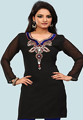 This simple and pretty kurti has beautiful embroidery patch work is done with zari and stone work. This drape material is georgette chiffon. The entire ensemble makes an excellent wear. This is a perfect casual wear readymade kurti. Bottom shown in the image is just for photography purpose. Minimum quantity order 12pcs in each style. Slight Color variations are possible due to differing screen and photograph resolutions.